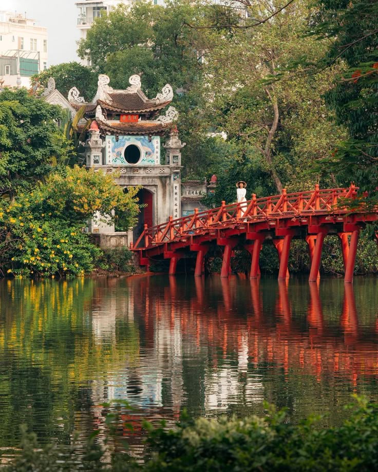 Vietnam Sightseeing Package